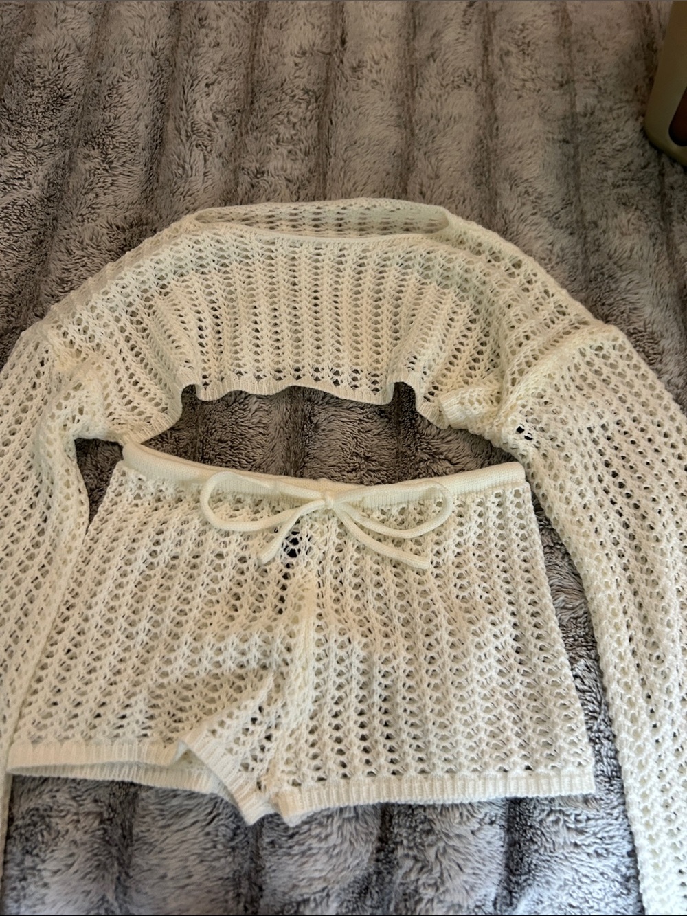 Women’s XS White Crochet 2 Piece Beach Swim Cover Up Set